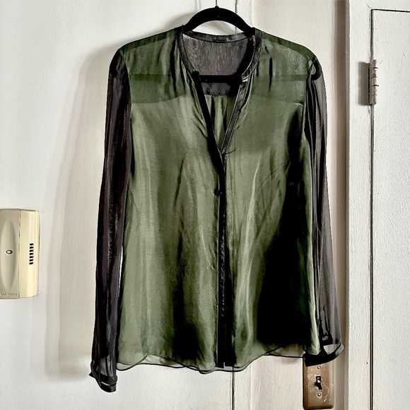 Elie Tahari silk chiffon color block blouse with leather trim Olive/Black sz M - Picture 1 of 4